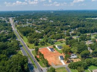 5803 Martin Lake Rd, Charlotte, NC 28227