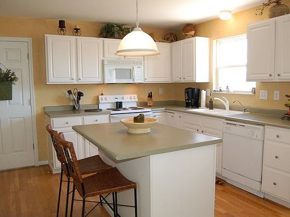5th image of 4530 Stepping Stone Dr