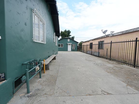 3rd image of 10727 Gorman Ave #10727