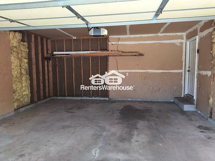 950 Butte Ct — Photo 34