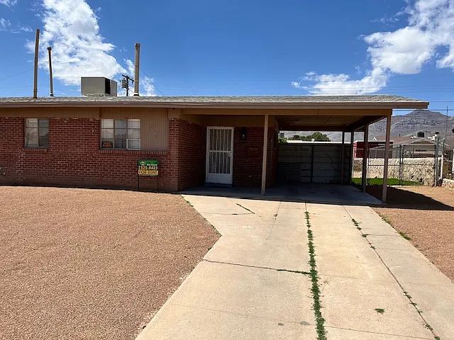 3 bed, 1016 sqft, $1,425 — Photo 3