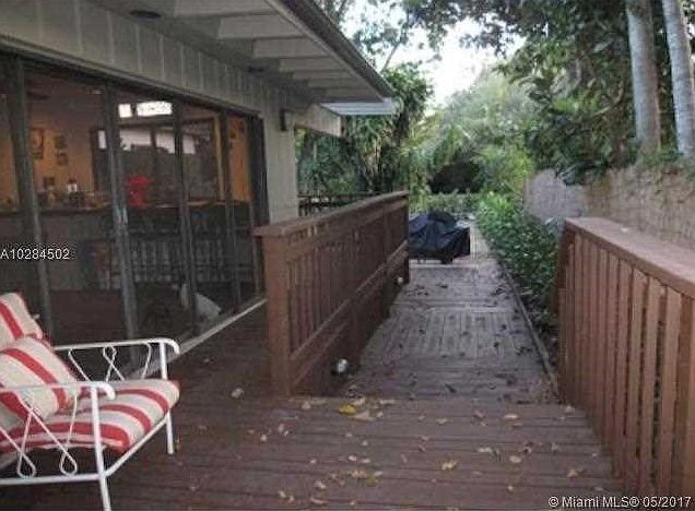 1st image of 11600 NE 9th Ave
