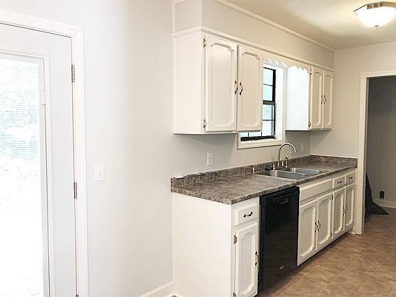 5th image of 1459 Winding Way Dr