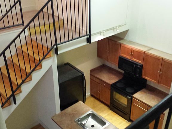 4th image of 27 W Broad St APT 1C