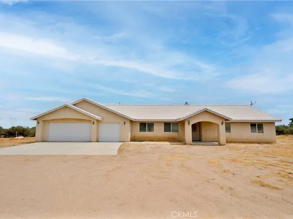 7694 Joshua St, Phelan, CA 92371