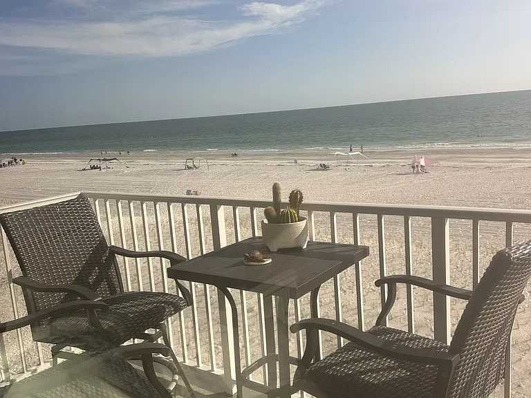 Gulf Blvd — Photo 11