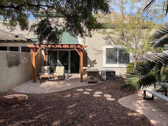 3rd image of 10207 Juniper Creek Ln