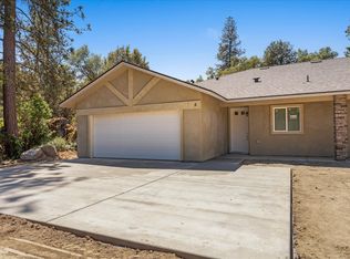40468 Bollinger Pl #B, Oakhurst, CA 93644