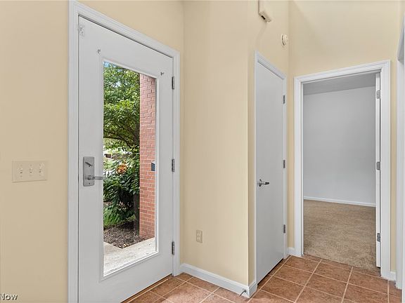 3rd image of 3217 Euclid Heights Blvd