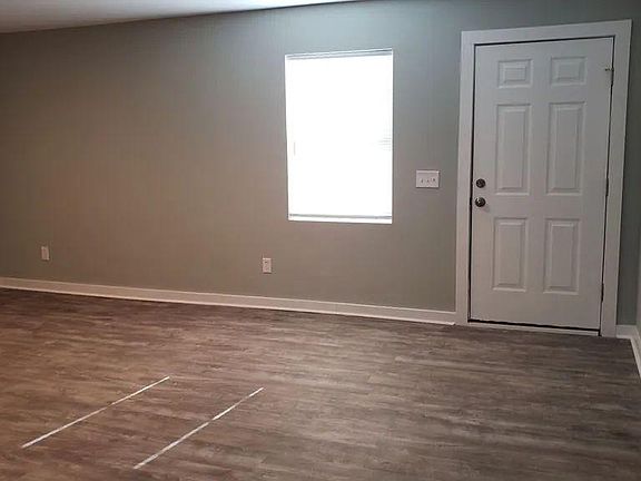 5th image of 5506 Pinetree Ave APT C