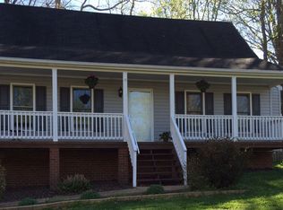 10203 Claybar Trl, North Chesterfield, VA 23236