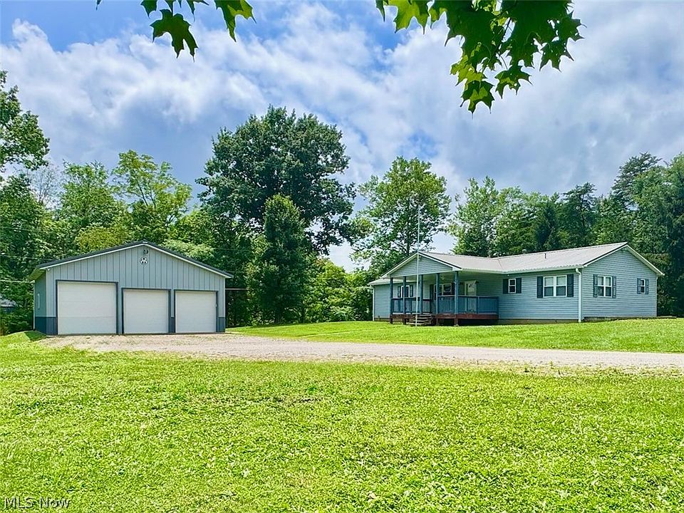 1st image of 30 Lakeview Dr