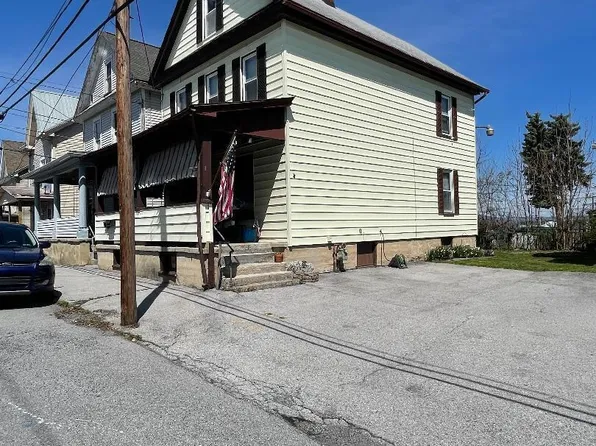 112 S 9th St, Altoona, PA 16602