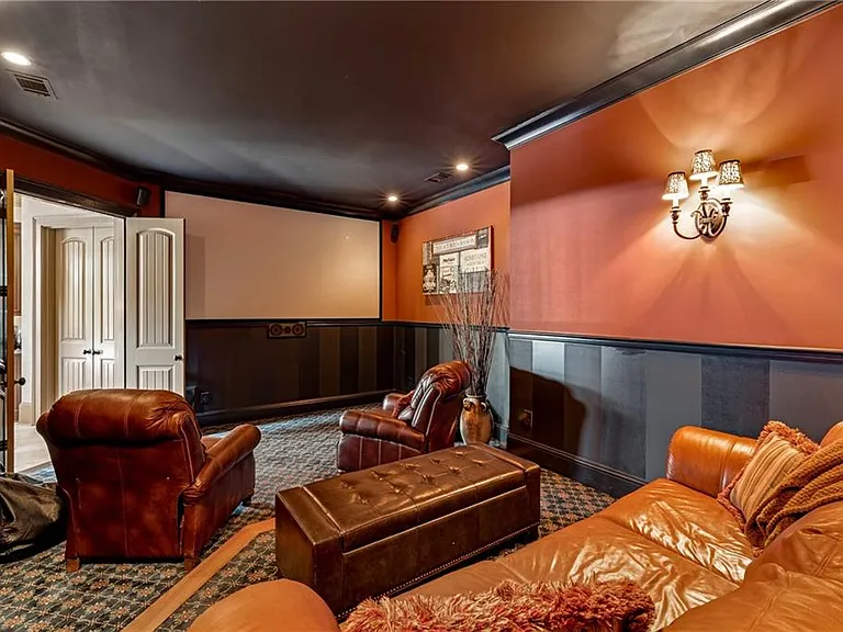 6407 Grand Marina Cir — Photo 96