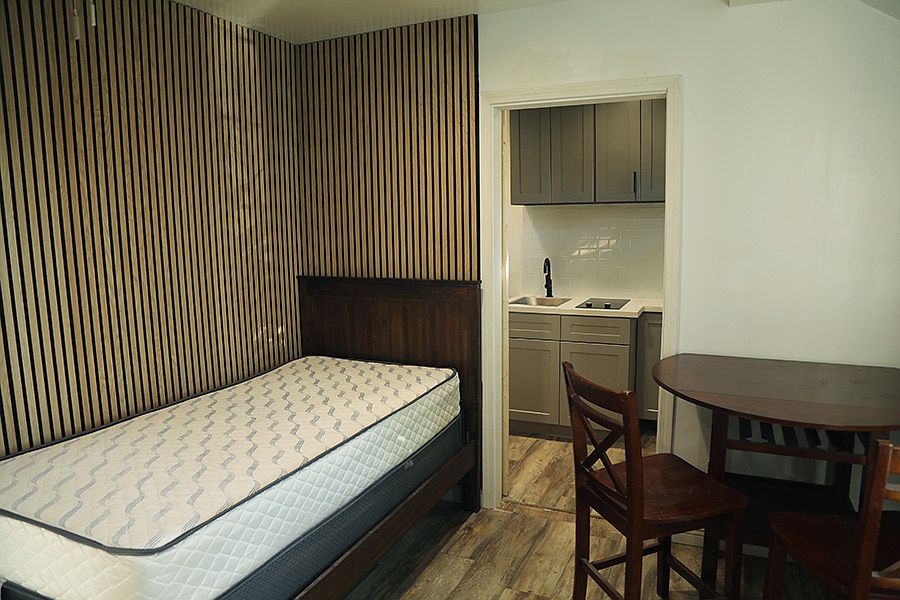 1st image of 209 N Huntington St #3