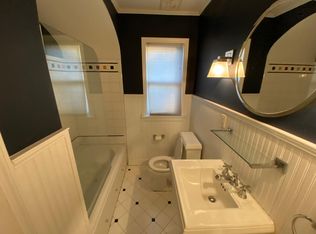 17 Requardt Ln, Fort Mitchell, KY 41017