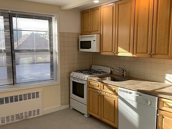 3rd image of 87-10 34th Ave #1K