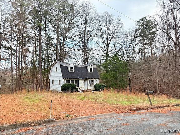 2nd image of 705 Woodbrook Ave