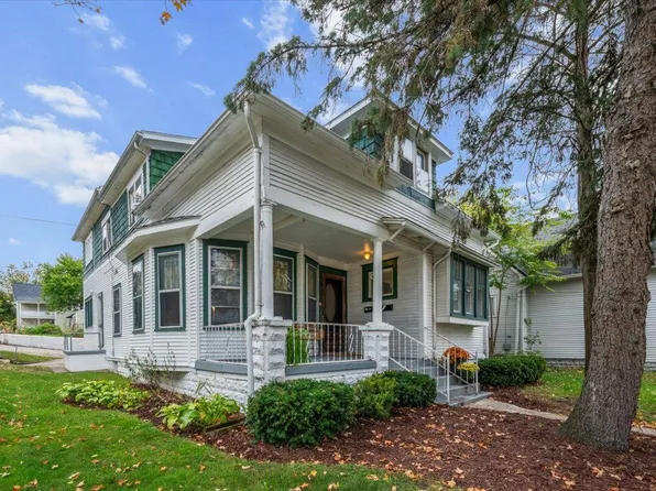 901 Baraga St NE, Grand Rapids, MI 49503
