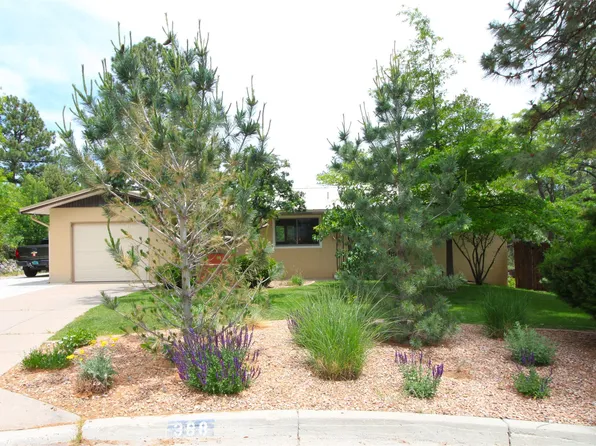 388 El Conejo St, Los Alamos, NM 87544