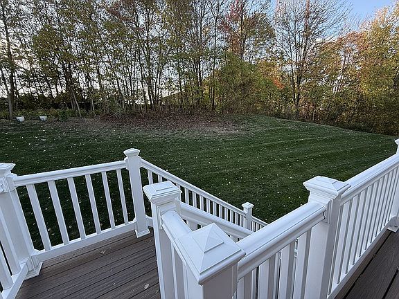 5th image of 323 Marshall Heights Dr