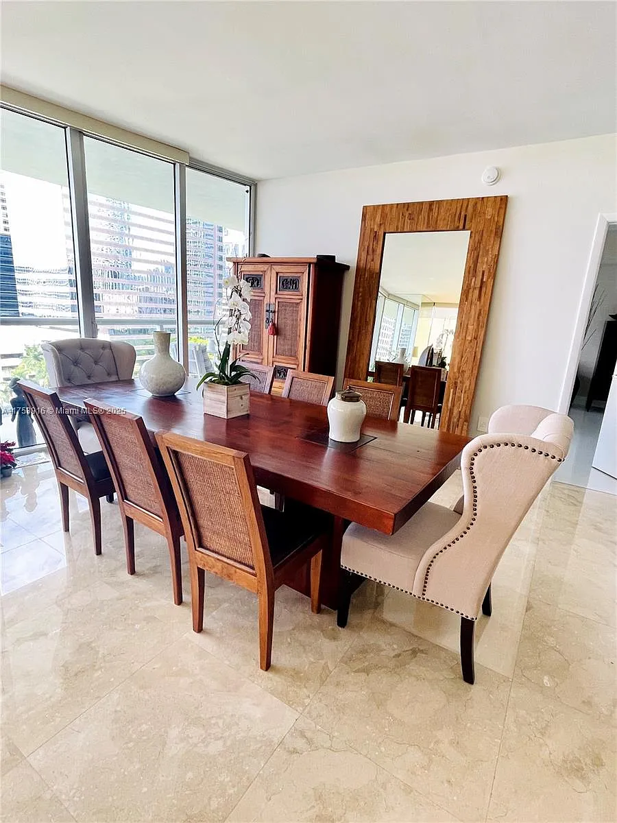 Building Photo - 495 Brickell Ave #1201