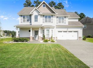 17 Tanawha Ct, Spring Lake, NC 28390