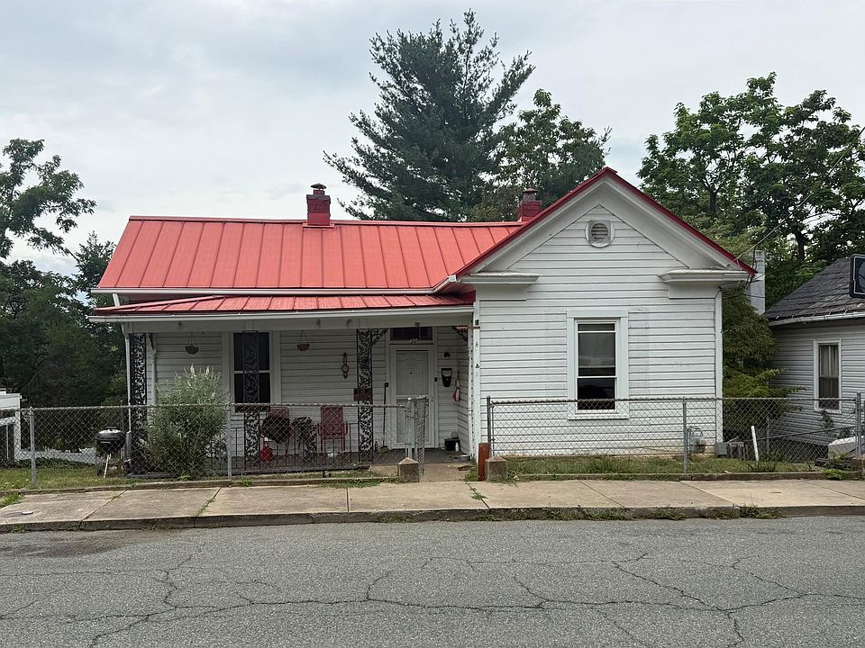 1st image of 30 Lake Ave