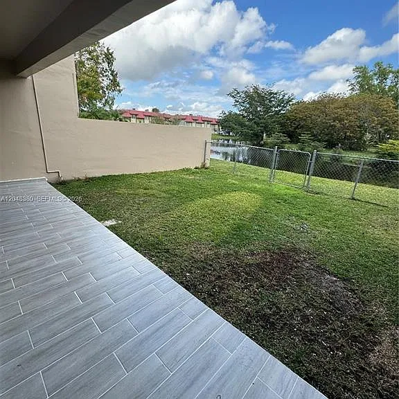 3167 Coral Springs Dr #1 — Photo 15