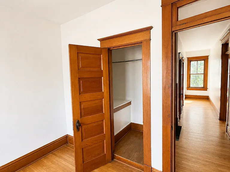 212 W Evans Ave — Photo 14