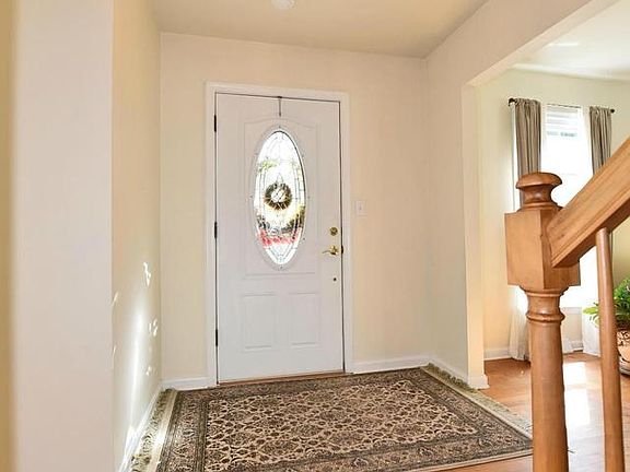 Entry Foyer