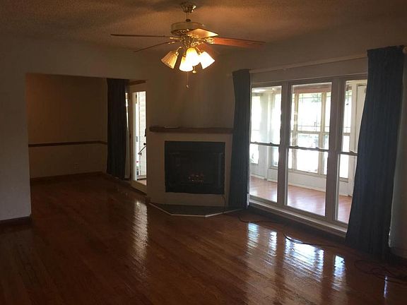 3rd image of 11 S Brooks Ave