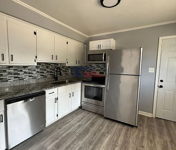 2909 Skyline Dr — Photo 3
