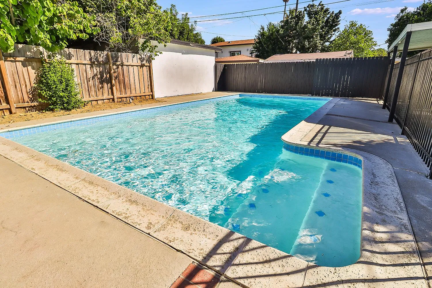 Jumilla Ave, Winnetka — Photo 3