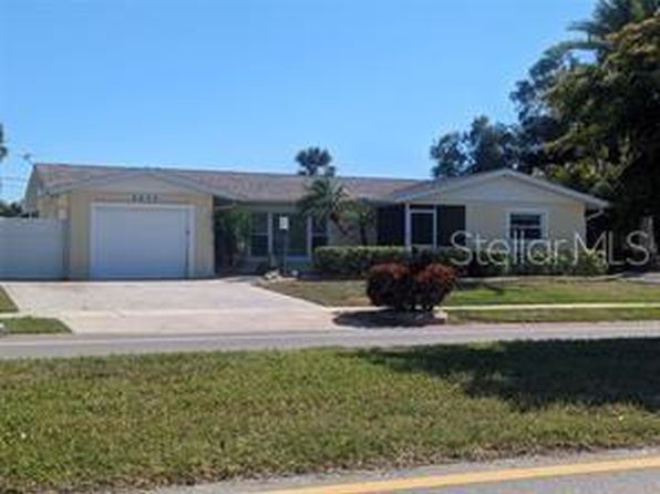 3070 Gulf Gate Dr
