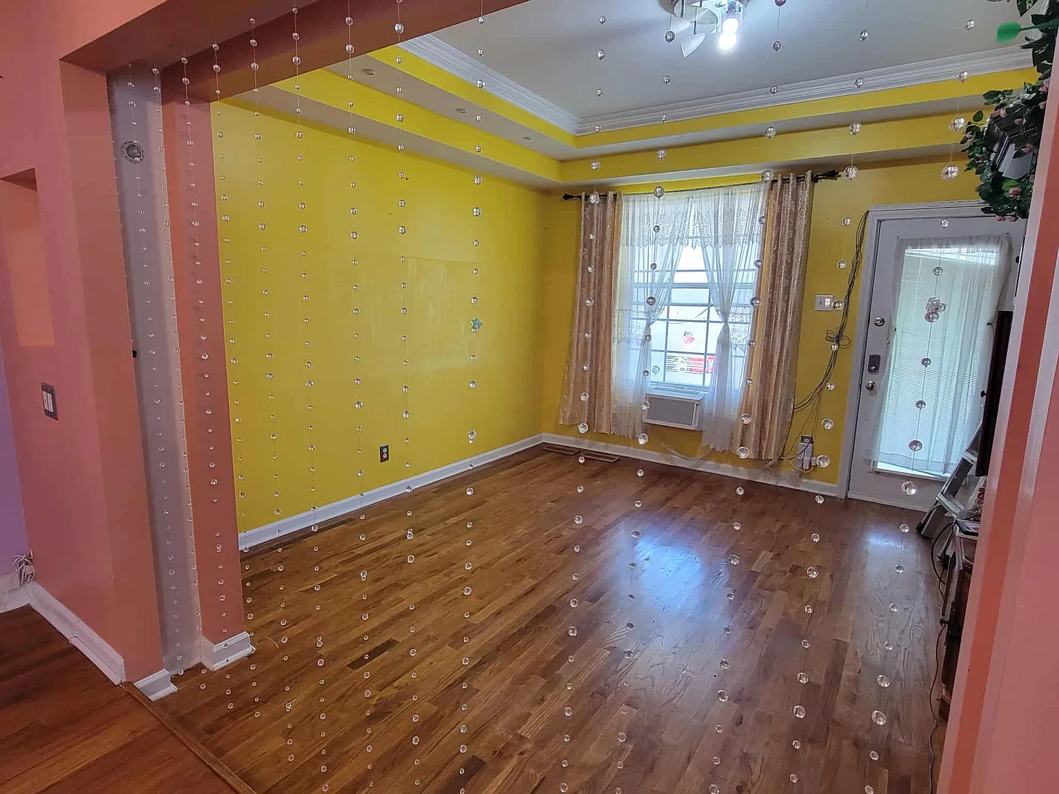 2 bed, 1.5 bath, 935 sqft, $1,000 — Photo 4