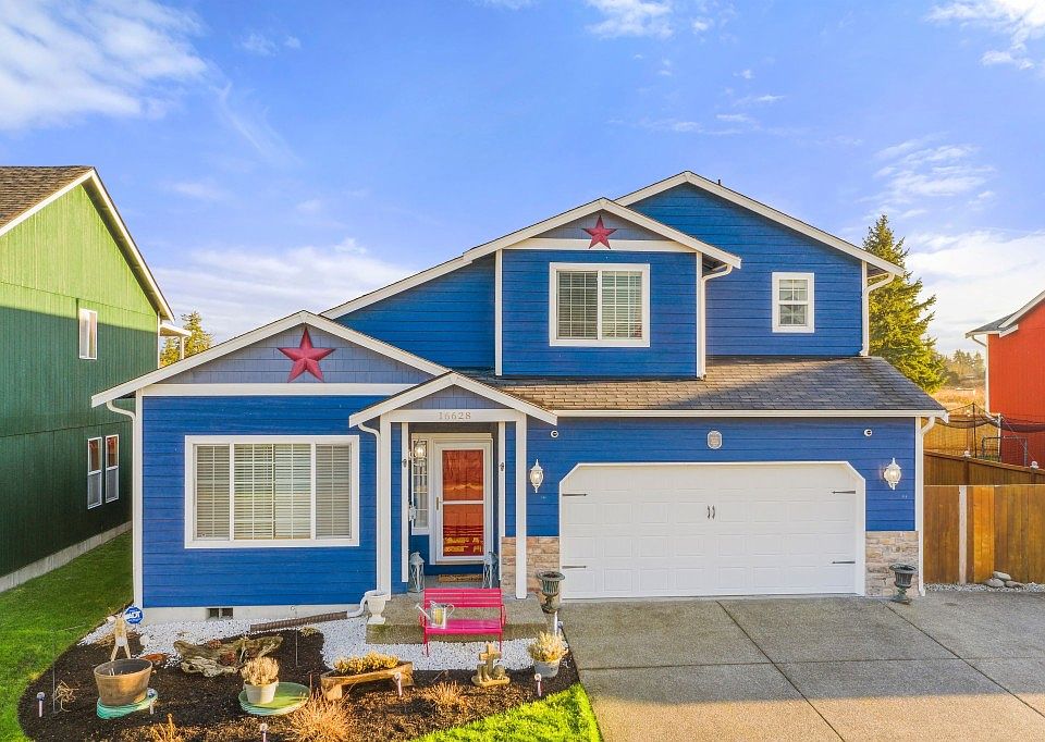 1st image of 16628 Rainier View Dr SE