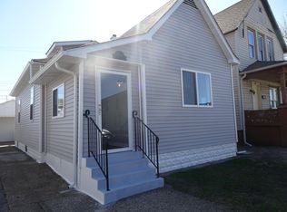 834 Truman St, Hammond, IN 46320