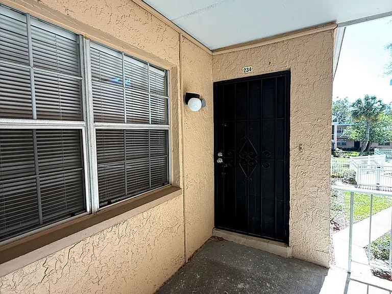 4725 Joseph Ct #234 — Photo 2