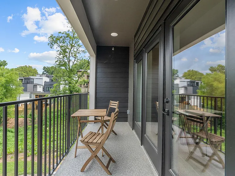 547 Winton Ter NE #1C — Photo 29