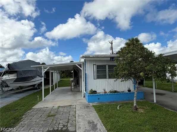 248 Flame Ln, North Fort Myers, FL 33917