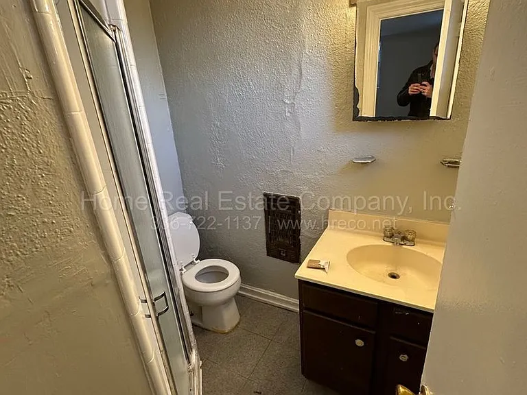 131 Westdale Ave — Photo 4