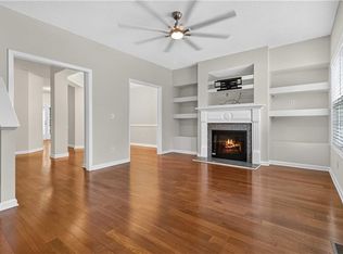 6386 Olmadison Pl, Atlanta, GA 30349