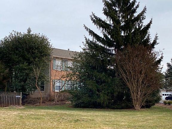 3rd image of 3898 Plum Run Ct