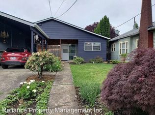 8125 SE Morrison St, Portland, OR 97215