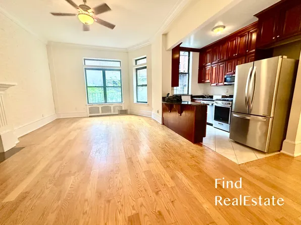 353 West End Avenue image 1 of 19