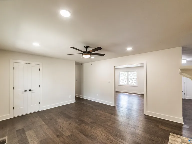 8013 Tea Garden Rd SE — Photo 20