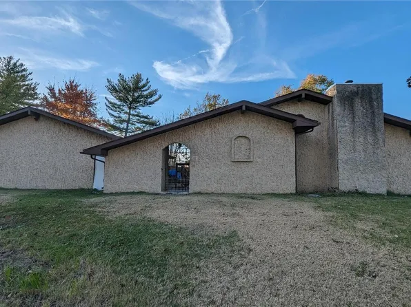 1634 Saint Thomas Rd, Granite City, IL 62040