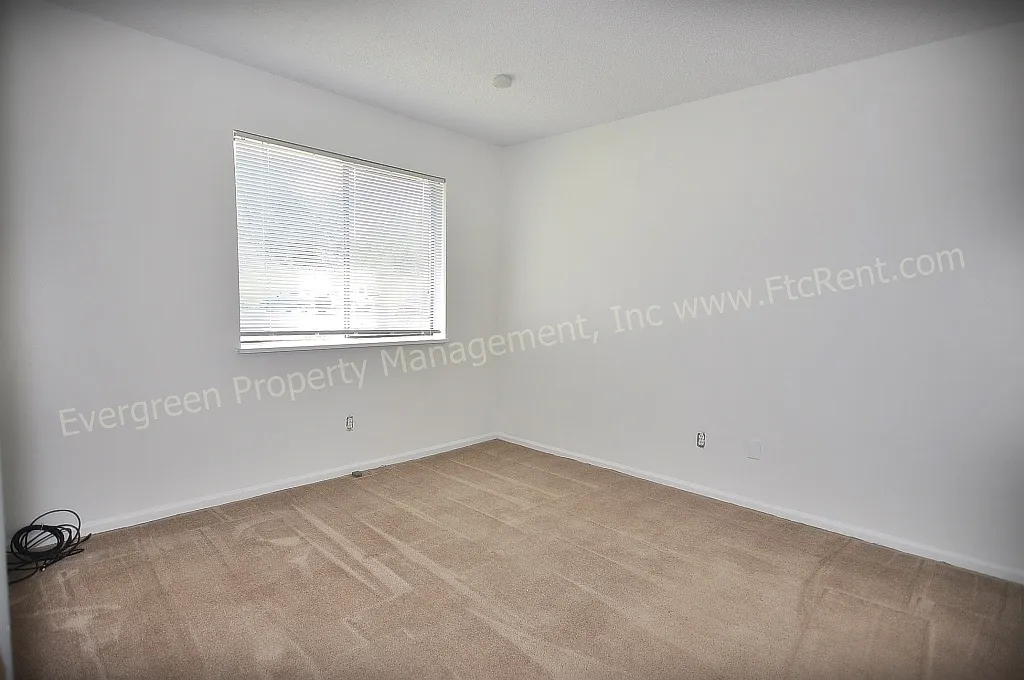 Building Photo - 1705 Heatheridge Rd #D104