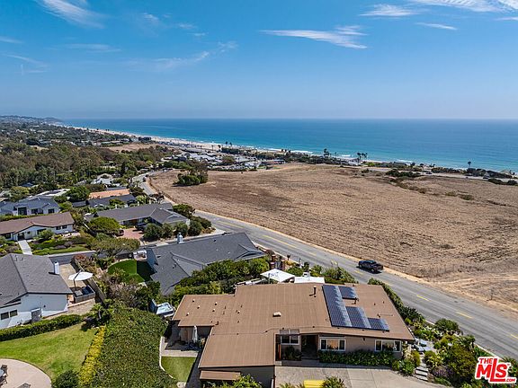 4th image of 6262 Trancas Canyon Rd